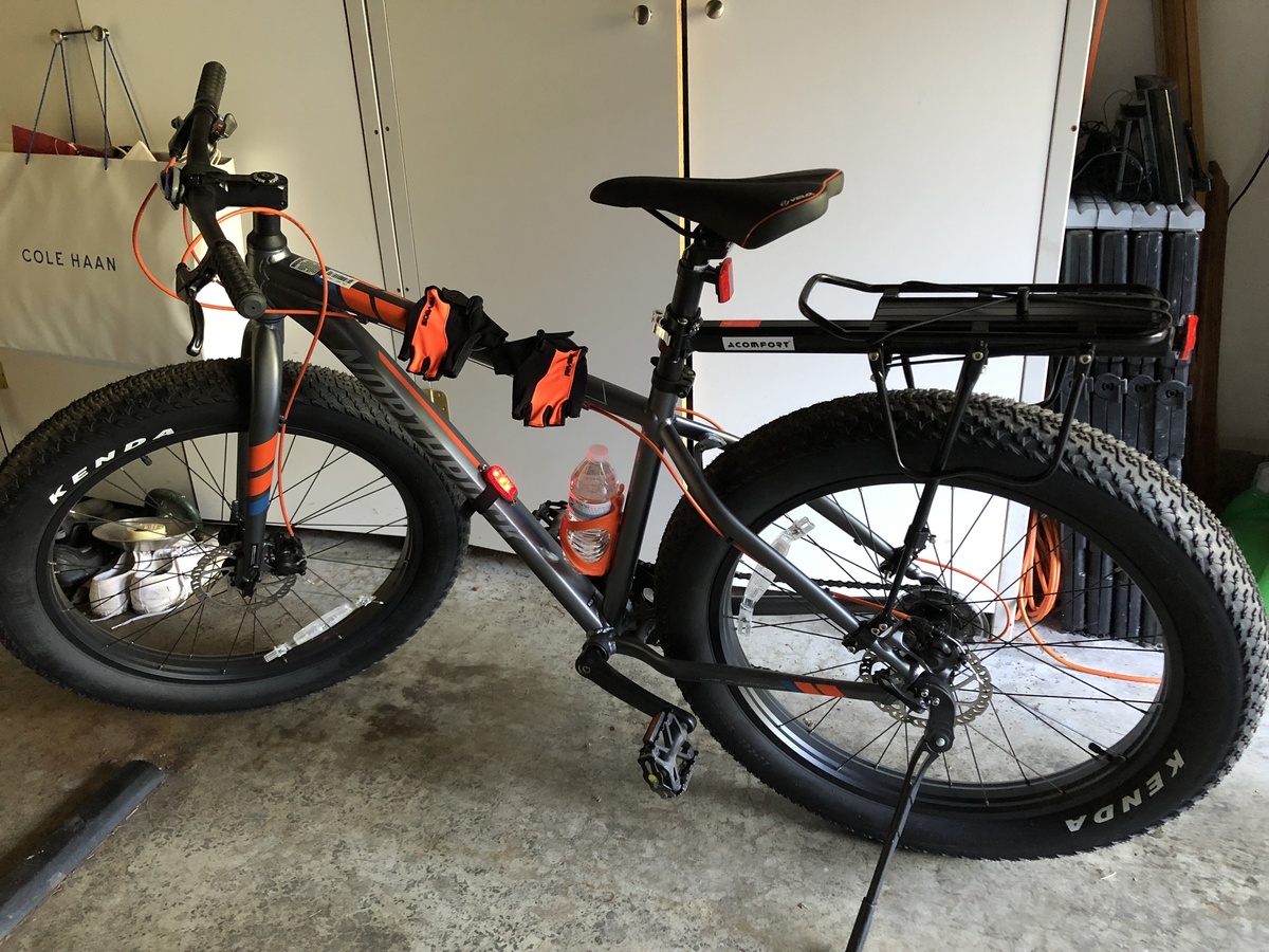 northrock xc00 fat tire mountain bike