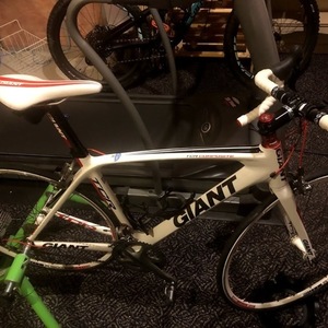 2011 Giant TCR Composite 1 White, Black, and Red