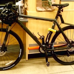 2012 Trek 8.5 DS Silver or Gray