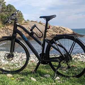 2017 Ghost L Black