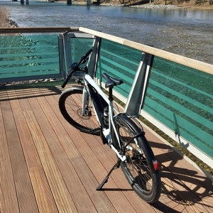 2019 Giant Quick-E+ Blue and White