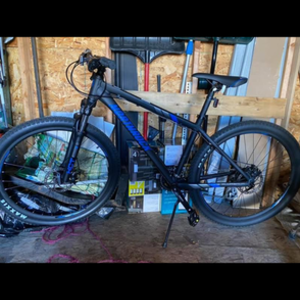 2019 Northrock Xc27 Black and Blue