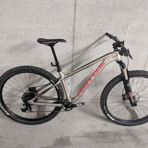 2018 Kona Honzo Silver, gray or bare metal