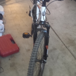 Mongoose R2658AZ (26 inch mountain bike) White