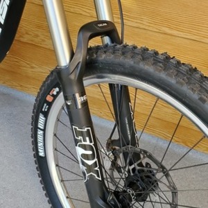 2011 Transition Bikes TR250 Black and White