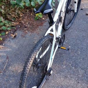 Sundeal M4 White