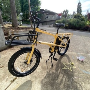 2020 Junto MetroMule Yellow or Gold