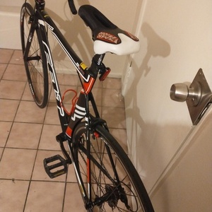 2014 Felt S22 Black, Red, and White