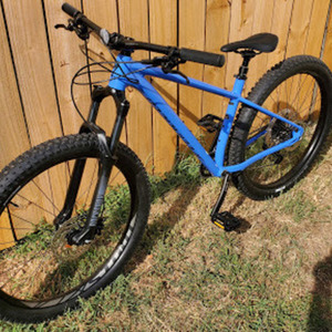 2021 Specialized Fuse Blue