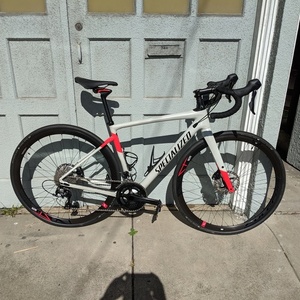 2018 Specialized Diverge White and Red