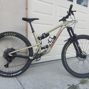 2019 Santa Cruz Hightower Brown