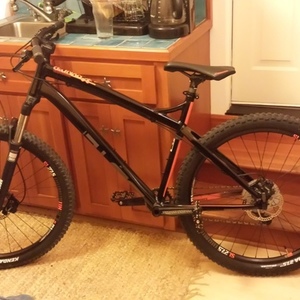 2015 Diamondback Syn'r Black