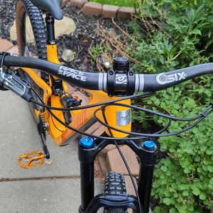 2018 Santa Cruz Hightower CC Orange