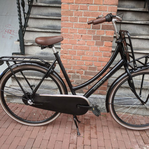 Cortina Cycles u4 Black