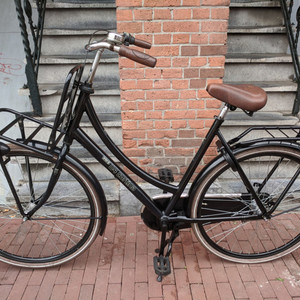 Cortina Cycles u4 Black