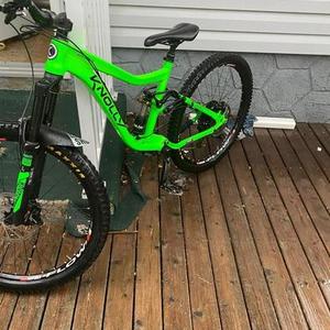 2014 Knolly Warden Green
