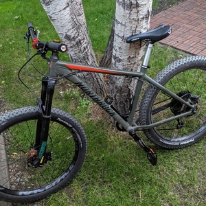Northrock XC00 Silver, gray or bare metal