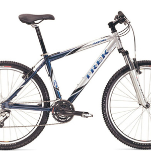 2003 Trek 4900 WSD White
