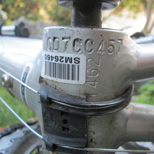 2008 Cannondale Adventure 4 Blue and Silver, gray or bare metal