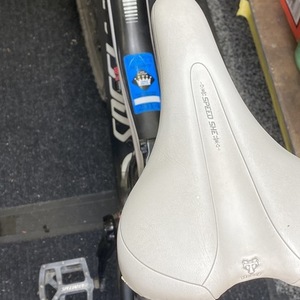 2013 Specialized Stumpjumper FSR Comp Carbon 29 Black and White