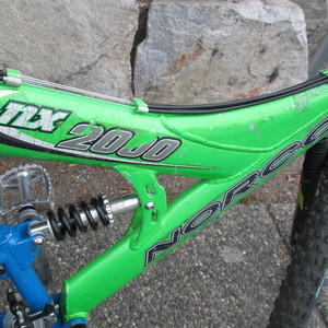 カナダ　NORCO 2017 Norco Range C9.1 Bike - Reviews, Comparisons, Specs