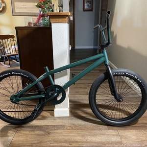 2020 Haro Haro Green