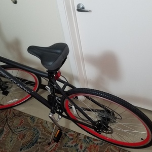 2020 Gravity Black