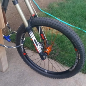 2016 YT Tues Black and Silver, gray or bare metal