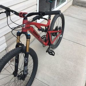 2018 Santa Cruz 5010 Red