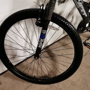Hyper Bear Mountain 27.5 L Black and Blue