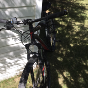 2015 Specialized hardrock 29” Black and Red