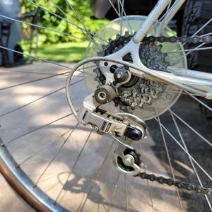 1985 Peugeot PH10LE White