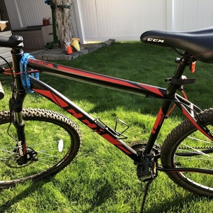 2020 CCM Mountain Black