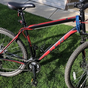 2020 CCM Mountain Black