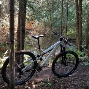 2019 Commencal Bikes Meta AM White