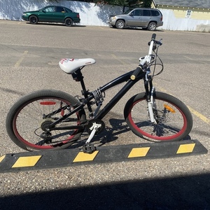 2014 Kustom Kruiser Steel frame Black, Red, and White