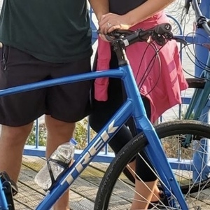 2021 Trek FX 2 Disc Blue