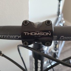 Devinci Santiago optimum carbon Black