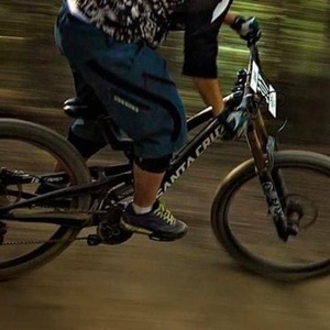2015 Santa Cruz V10 Black