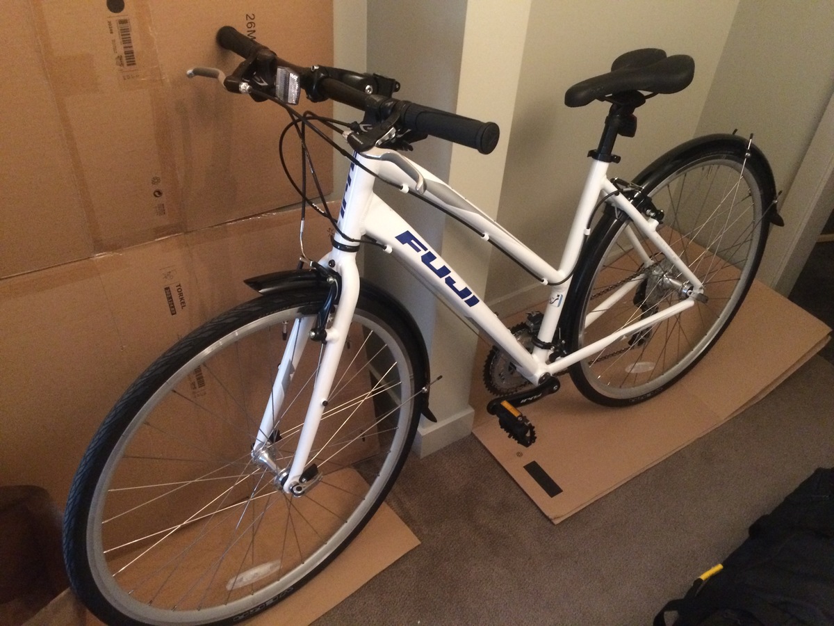 2015 Fuji Absolute 3.0 Flat Bar Road Bike