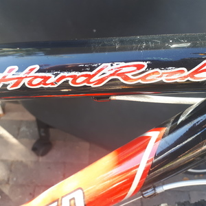 Specialized Hardrock Red