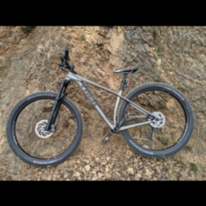 2018 Trek Stache 5 Silver, gray or bare metal