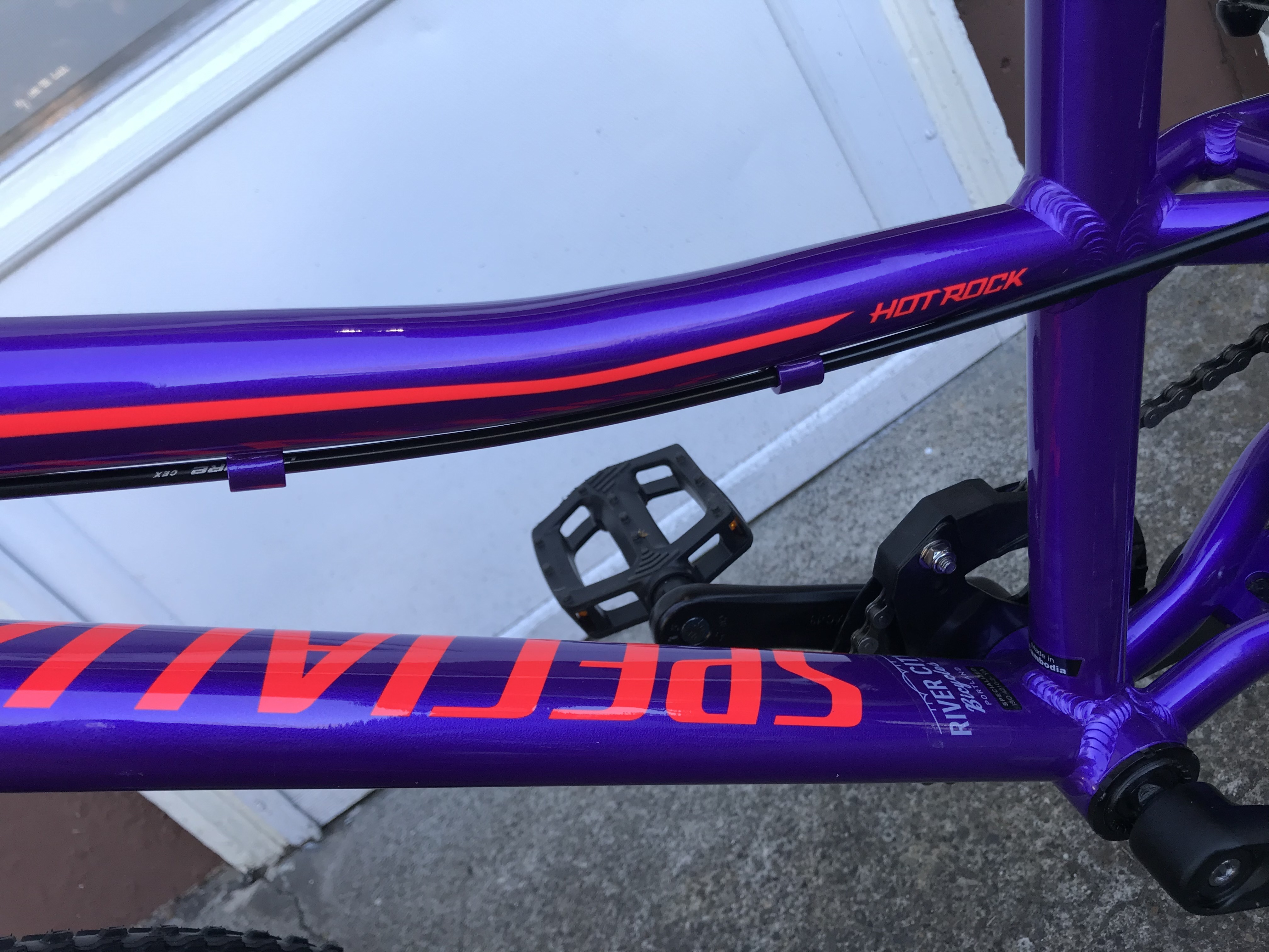 specialized hotrock purple