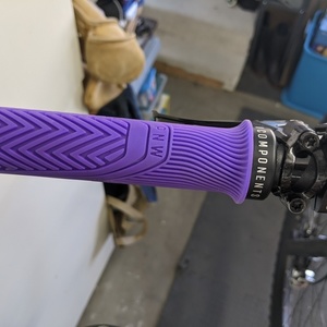 2017 Specialized Camber 29 Yellow or Gold