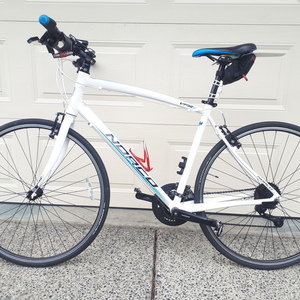 2007 Norco Bikes Cross Over or Hybrid White