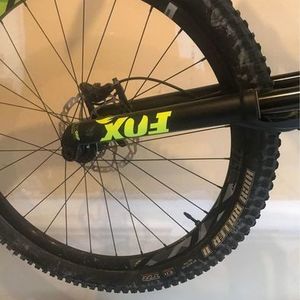 2018 Giant Trance 2 Silver, gray or bare metal