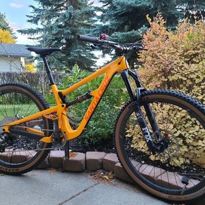 2018 Santa Cruz Hightower CC Orange