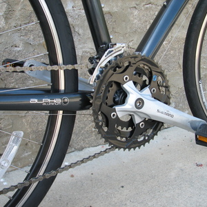 Trek 7300 FX Silver, gray or bare metal