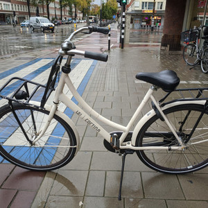 Cortina Cycles U4 White