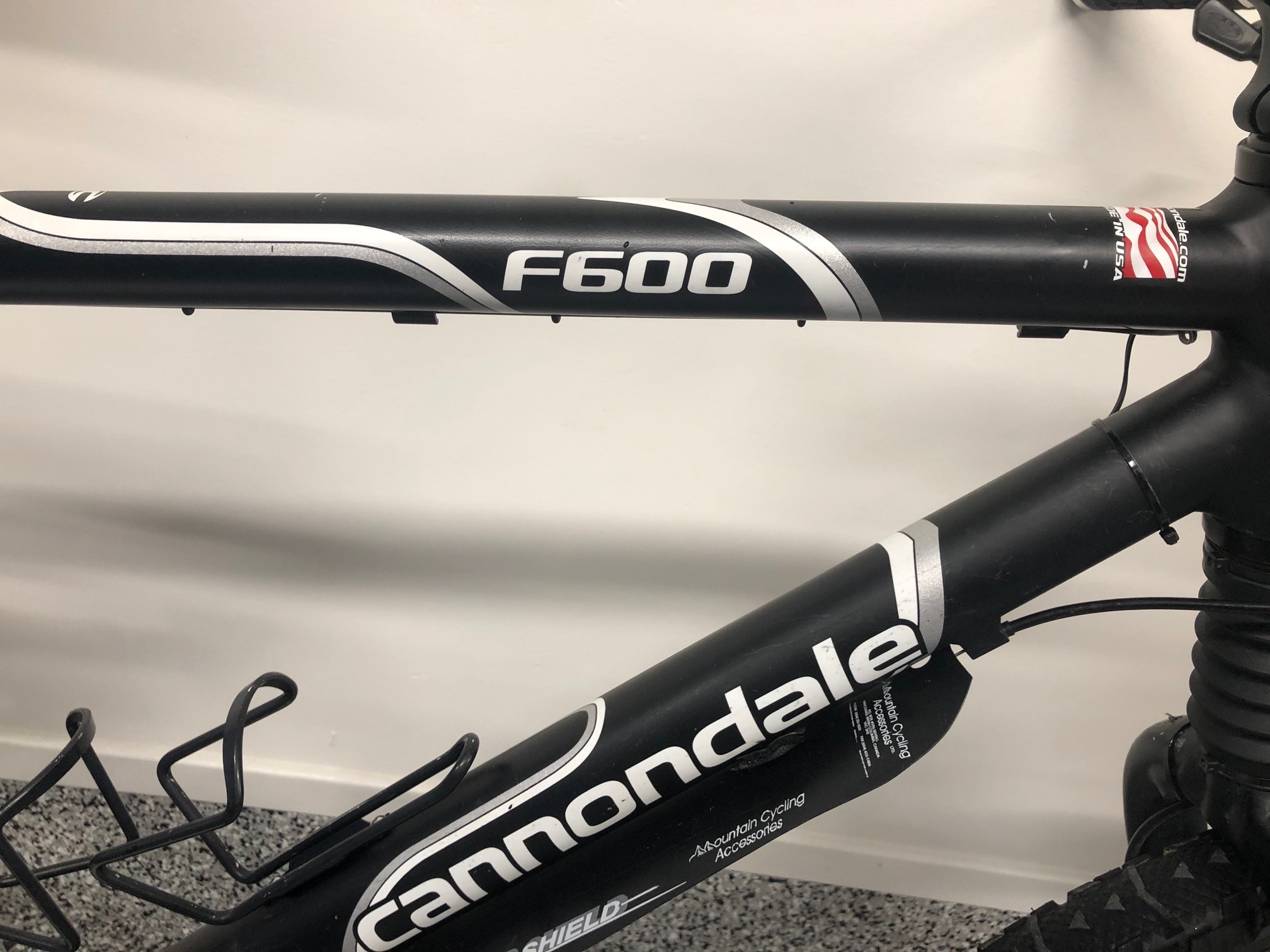 2002 Cannondale F600